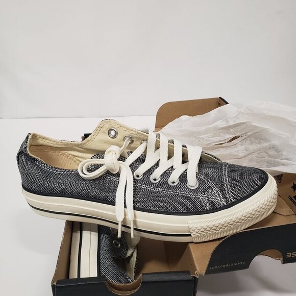 Converse Chuck Taylor Ox Shoes Color: Black/White - Size M/5 W/7 - Picture 5 of 8